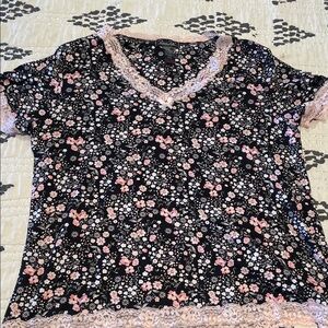 Cute Floral Lace Pajama Set